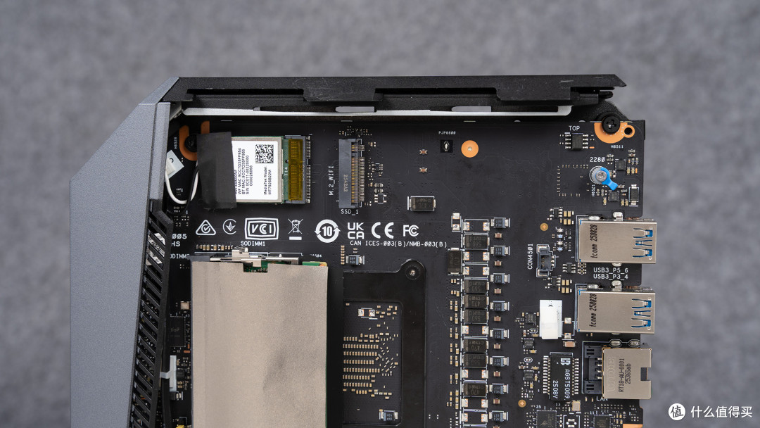 ROG 魔霸9 Mini深度评测:不到万元的3L钢炮,同配置游戏本咋打?