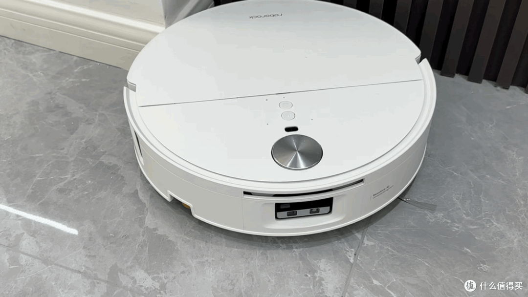 四猫家庭实测石头P30 Pro:猫毛猫砂满地跑,日常清洁能省多少事