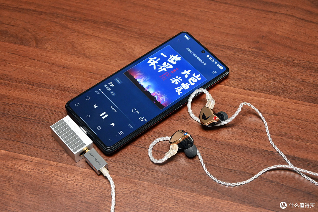 手机出街听歌好搭档,丽弦OSHUN DECO瞬解“小尾巴”体验