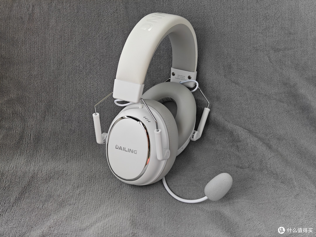 士别三日,你怎么成旋风黑鲨平替了?!