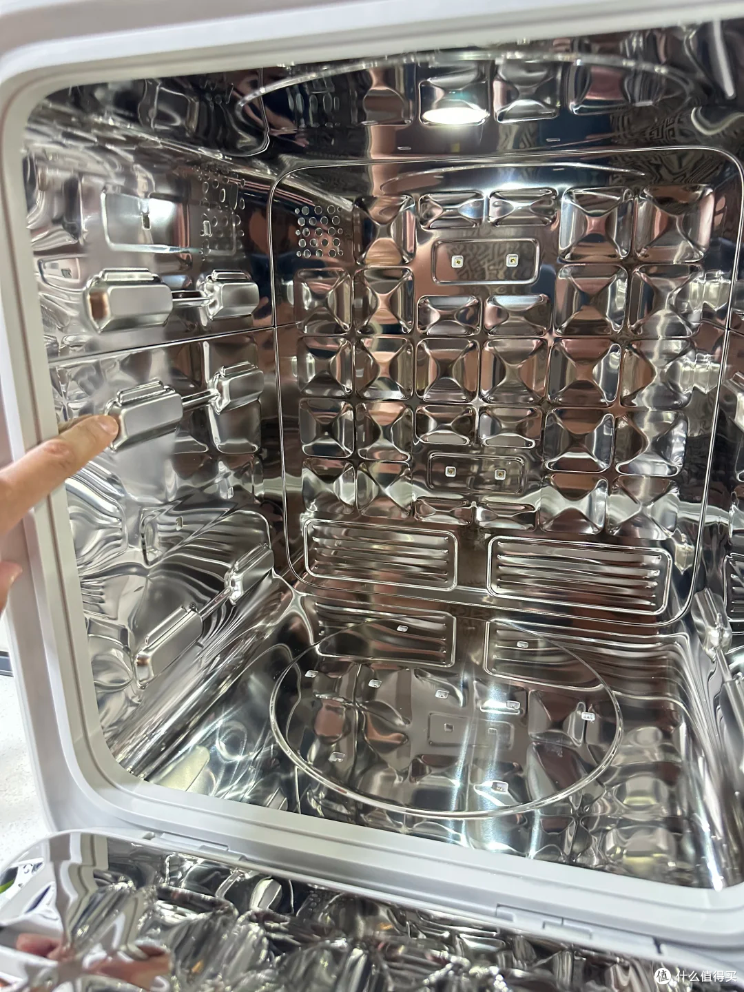 宝宝用品越买越多，消毒柜终于派上用场