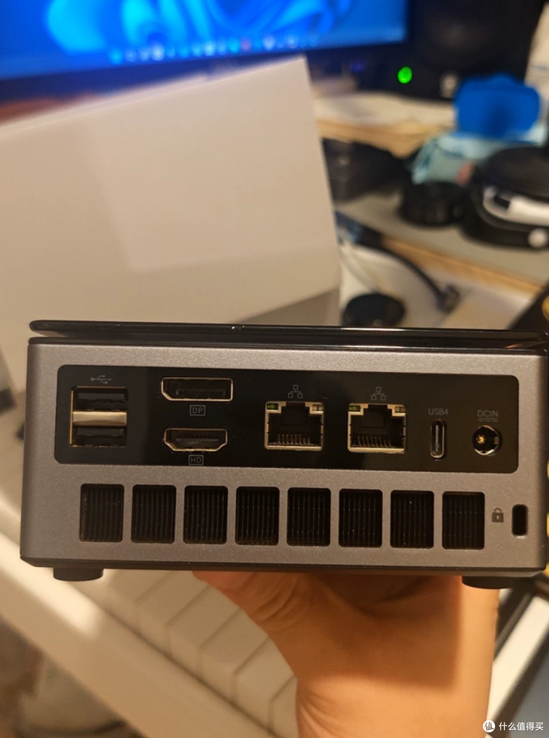二手鱼塘惊现6850H极摩客M7小主机!前置OCuLink+双2.5W网口仅960