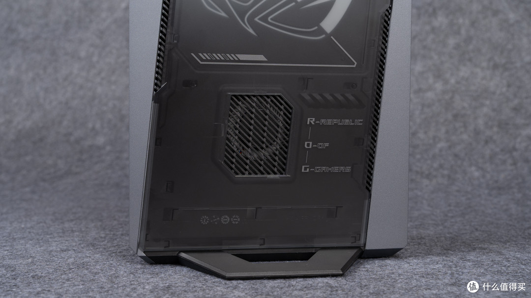 ROG 魔霸9 Mini深度评测:不到万元的3L钢炮,同配置游戏本咋打?