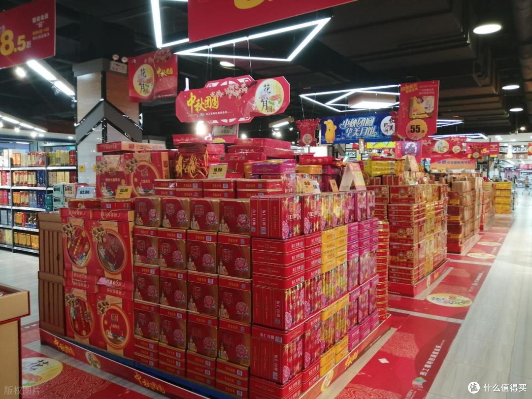 中秋送礼有讲究!牢记:3送,4忌,5不宜,民间老传统,别犯忌讳