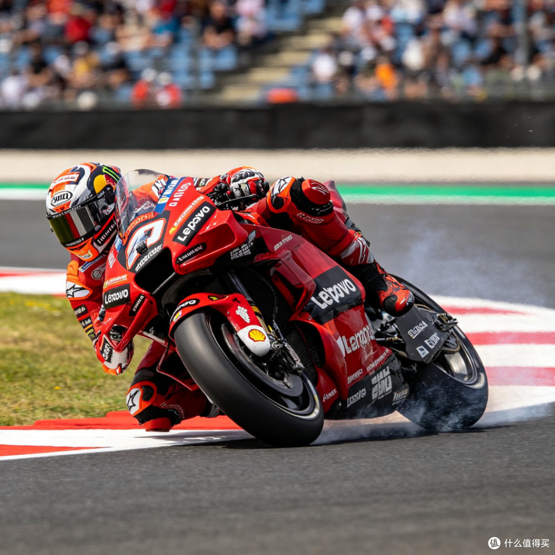 看懂世界摩托赛事:MotoGP、WSBK、达喀尔怎么分?想当车手怎么做
