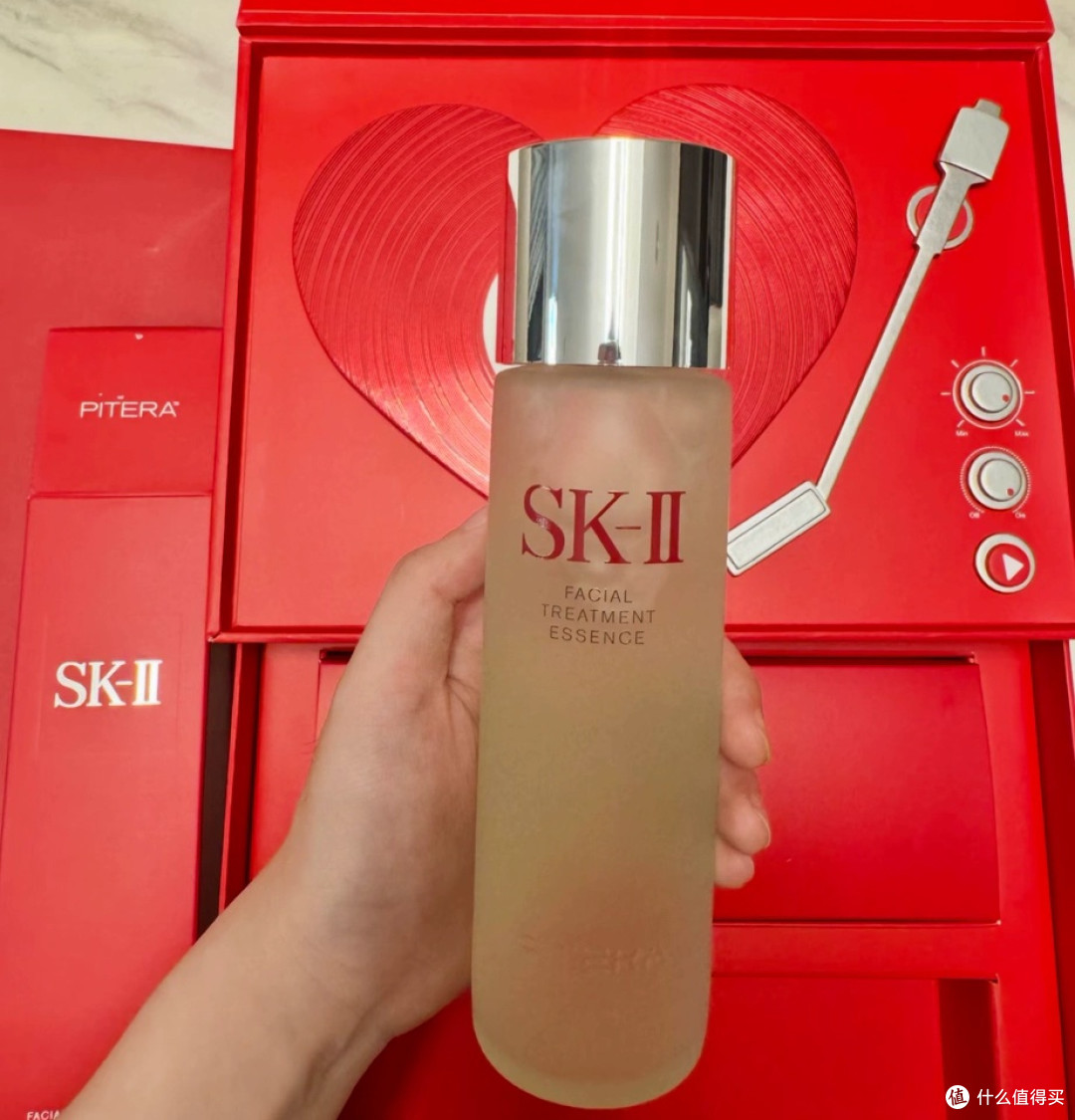 抗皱紧致别乱买这瓶精华让皮肤紧回来了