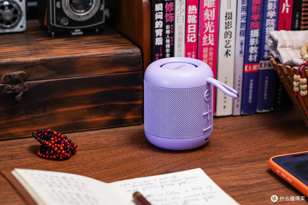 奥睿科便携音箱评测：巴掌大、27 小时续航，桌面与轻户外通吃