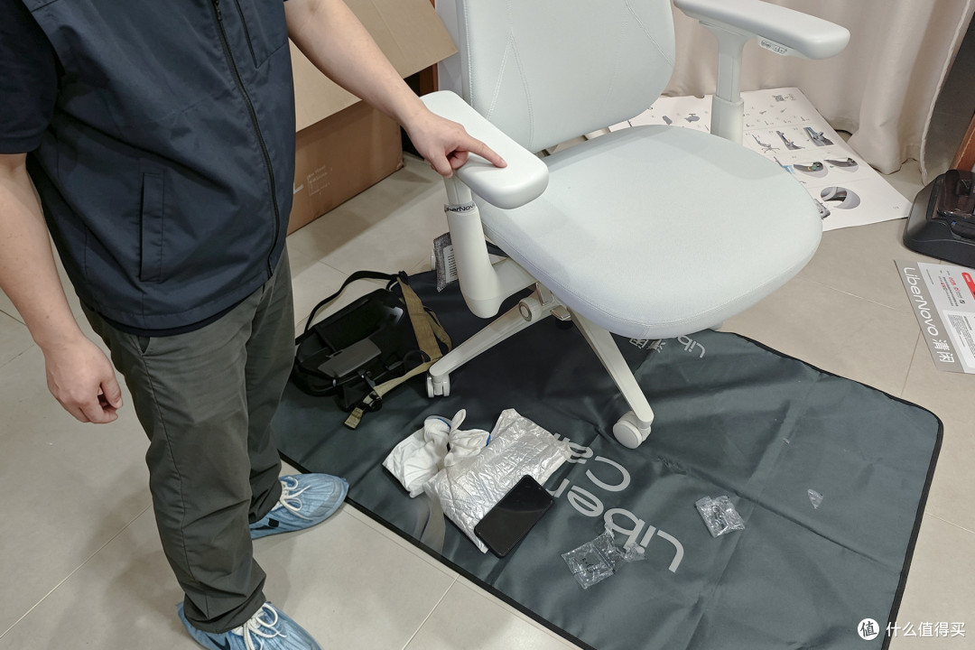 大体型人群也能有豪华座舱级体验，清闲Maxis Pro人体工学椅开箱