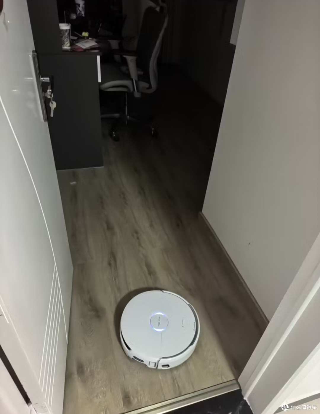 普通家庭实测!真正解放双手的扫地机,懒人闭眼入