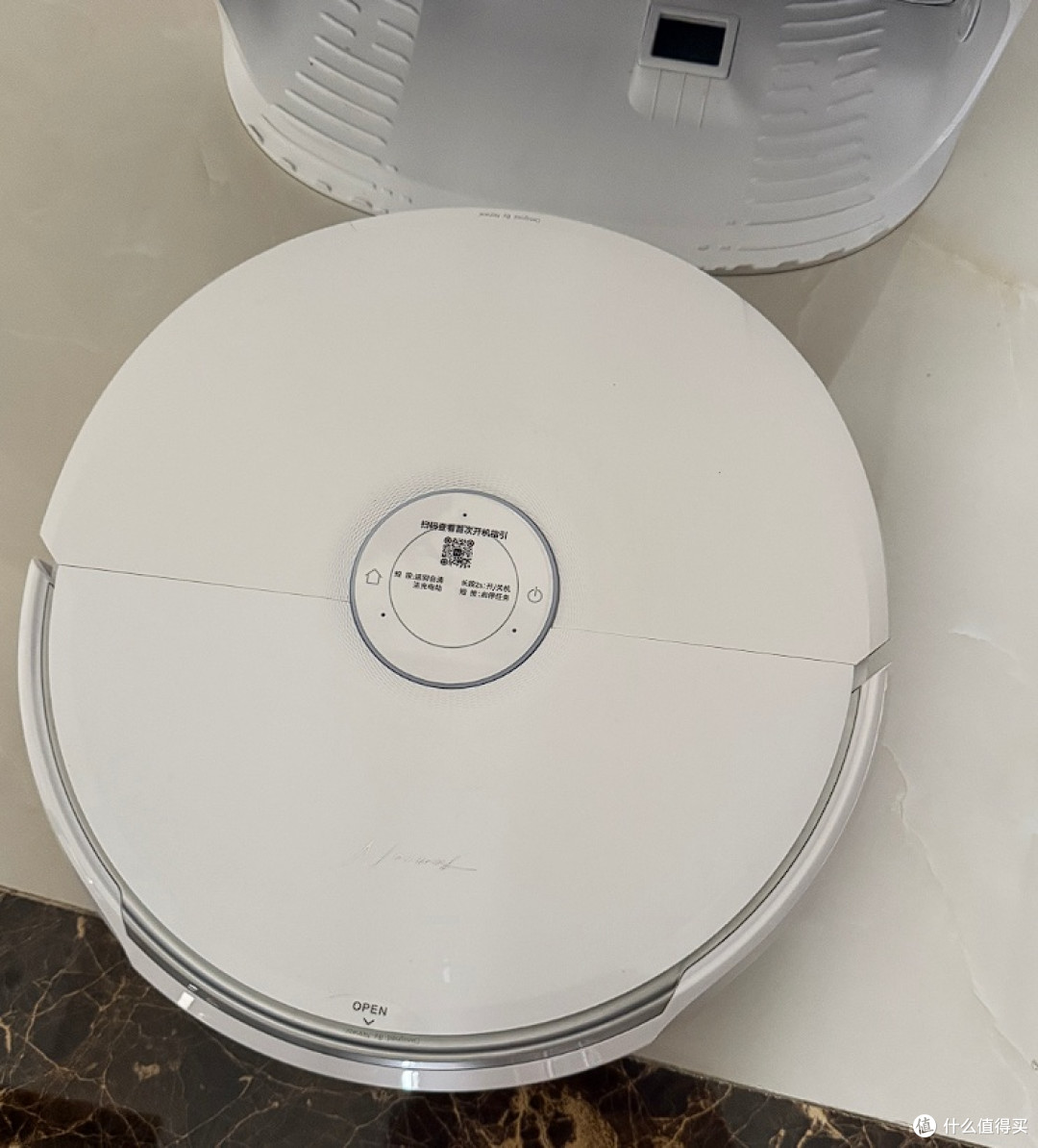 云鲸JX:3K档唯一双目视觉加履带拖地
