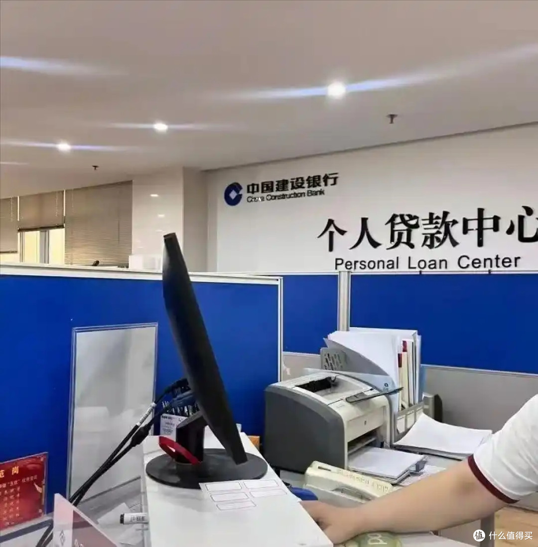 银行人员说漏嘴:2026年,手里有定期存款的人,提前做好3个准备