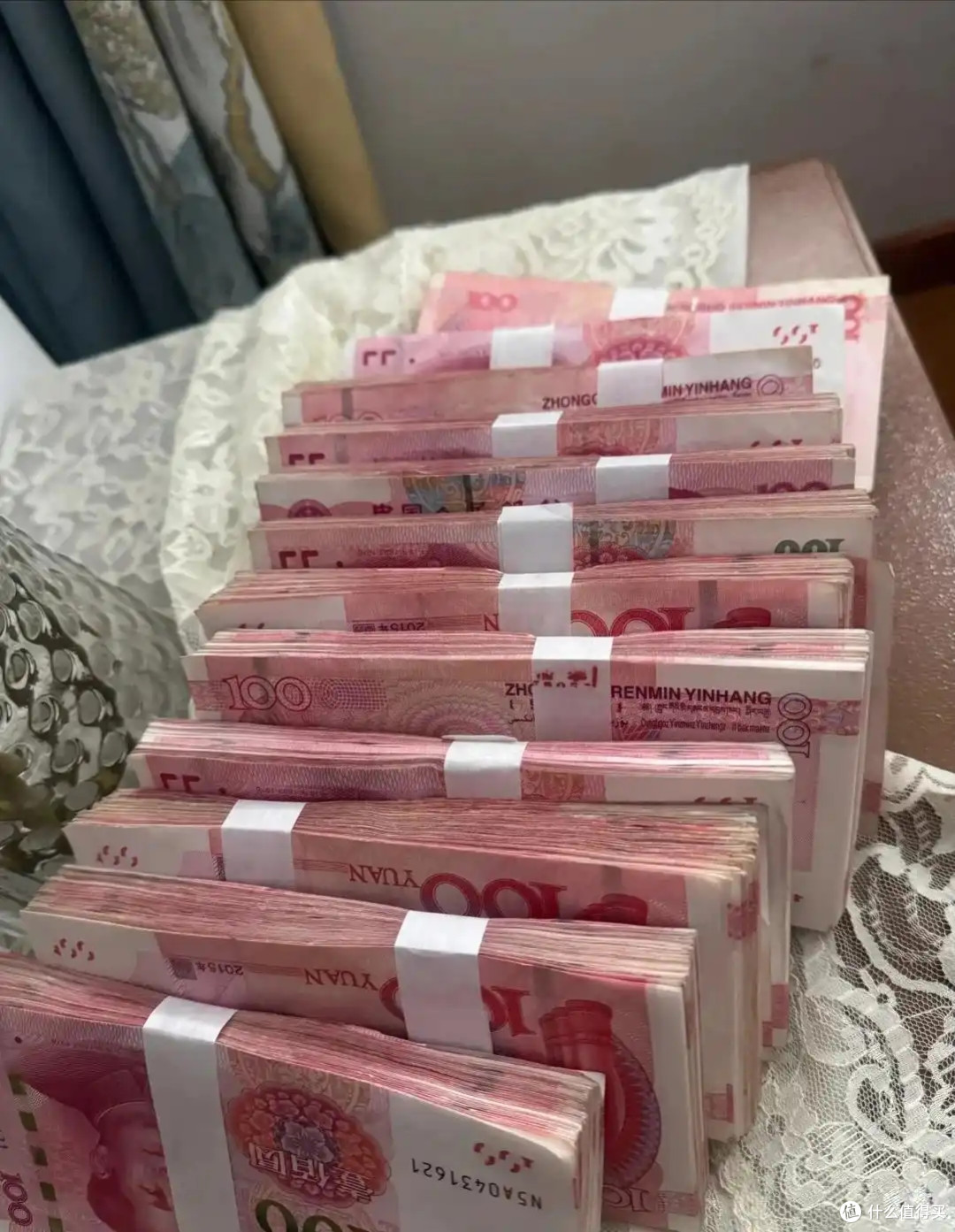 银行人员说漏嘴:2026年,手里有定期存款的人,提前做好3个准备