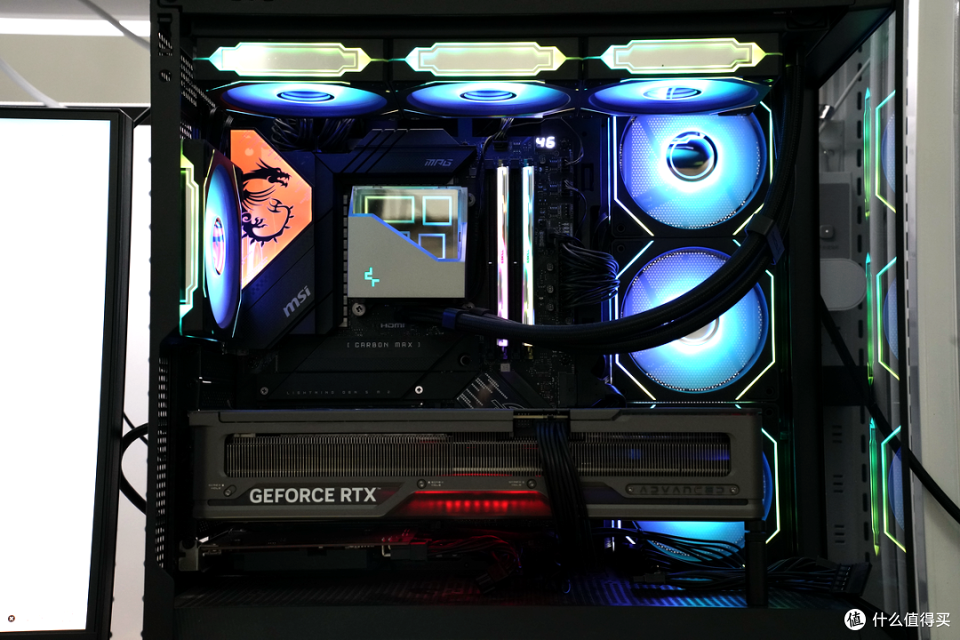 RTX 5080损耗多少？EXP GDC OCuP4V2 OCuLink显卡坞开箱评测