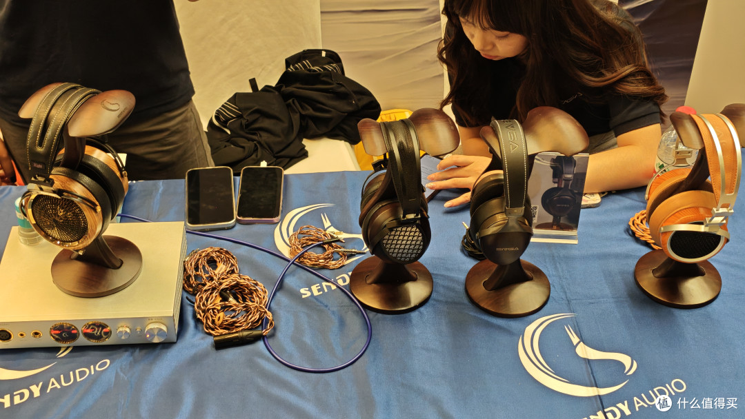北京耳机展逛展实录|HiFi发烧友线下集结,旗舰新品扎堆亮相