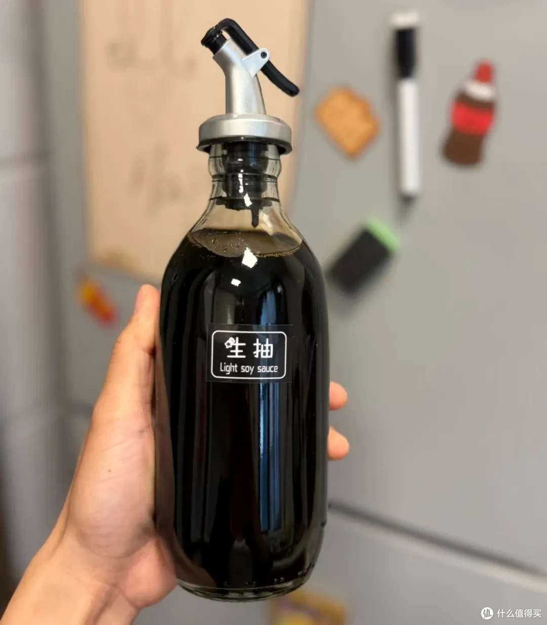 喝完的苏打水瓶子别扔,这样改造一下,比专门买的小玩意还好用