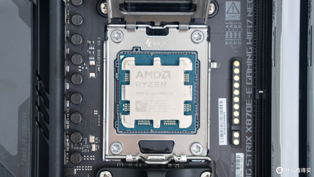 可变风冷:9850X3D+ROG STRIX X870E-E NEO+酷冷HAF II 500装机
