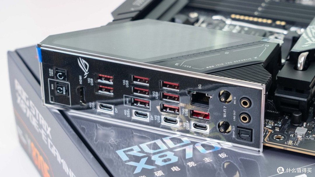 可变风冷:9850X3D+ROG STRIX X870E-E NEO+酷冷HAF II 500装机