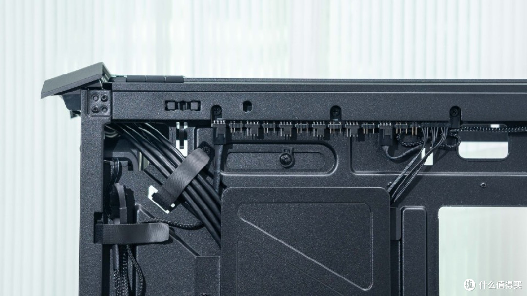 可变风冷:9850X3D+ROG STRIX X870E-E NEO+酷冷HAF II 500装机