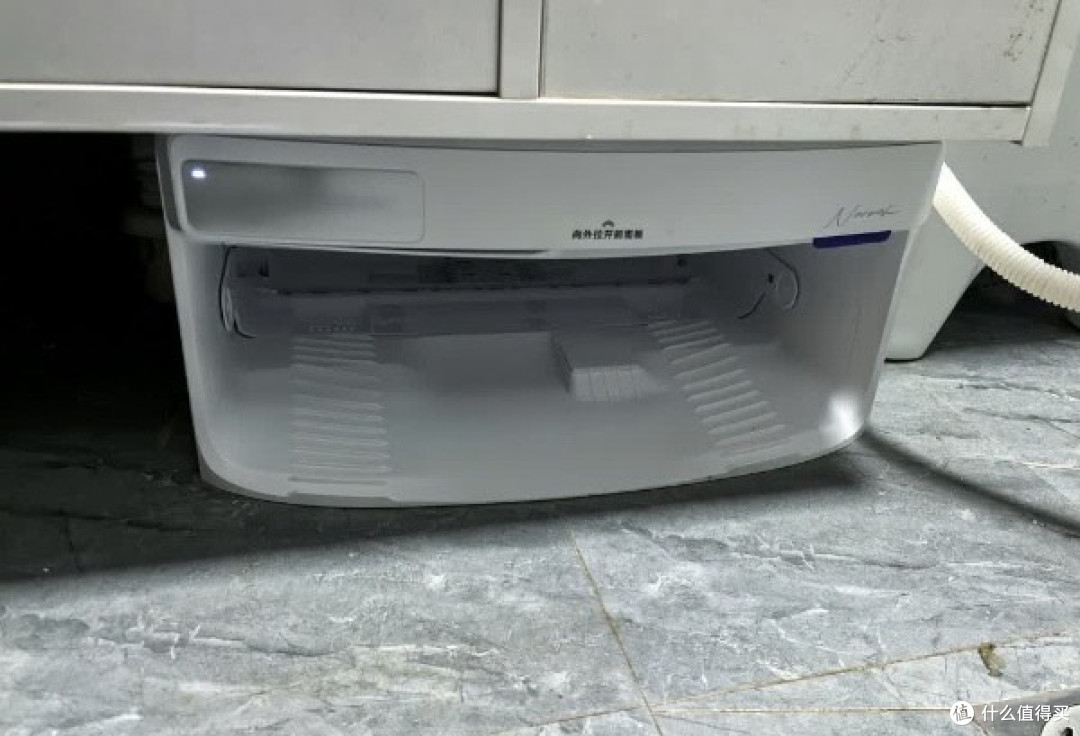 云鲸扫地机实现全屋光脚自由