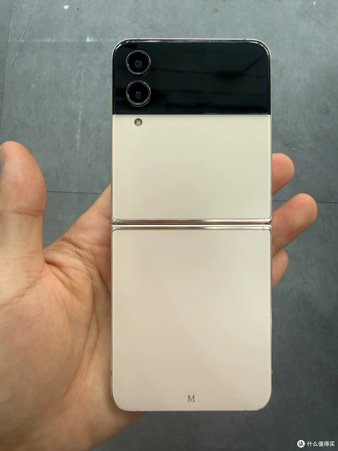 920元捡三星Z Flip4翻盖机?这价刚够回收商收机的钱
