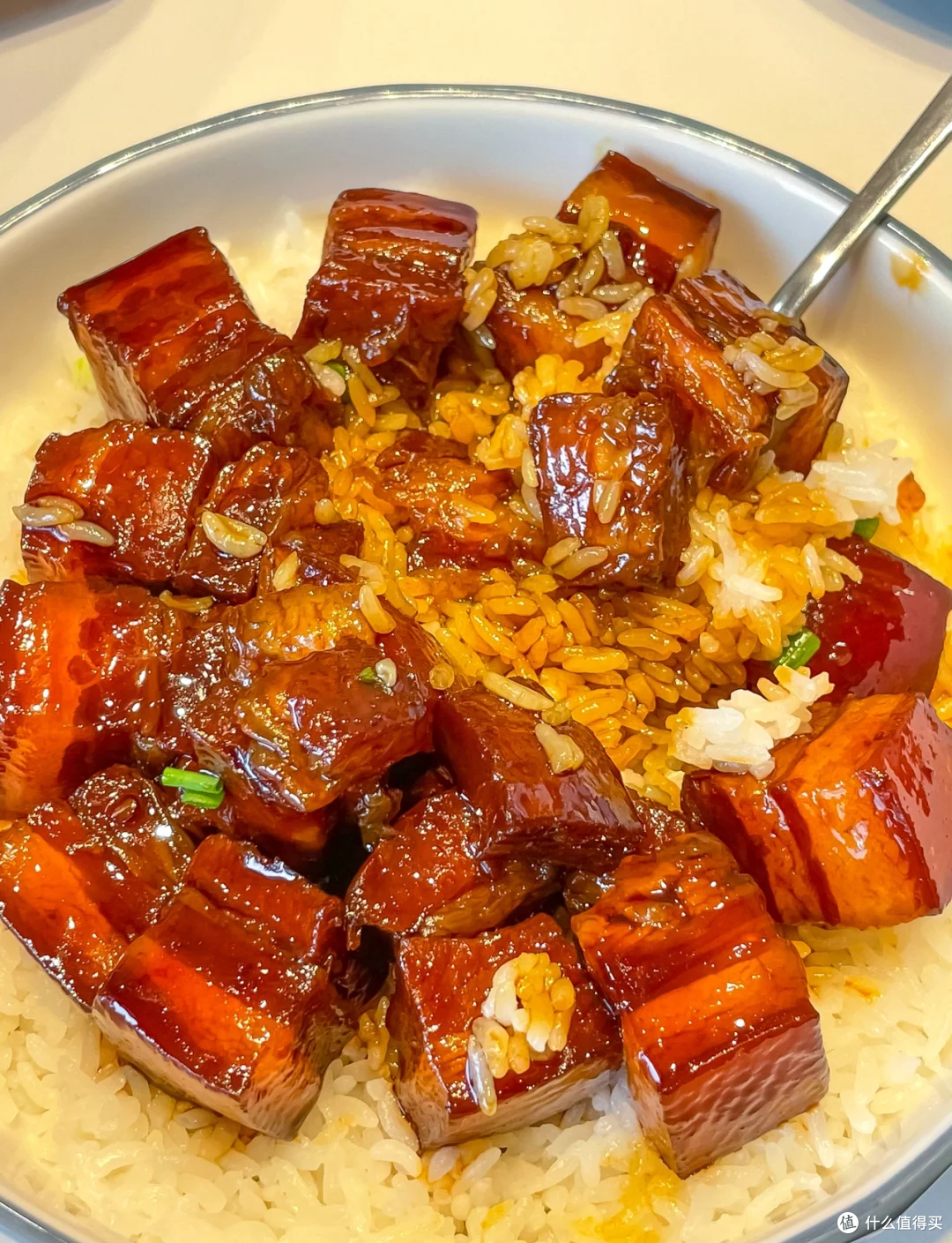 “澳龙、帝王蟹”下饭？还是“麻婆豆腐”下饭？下饭菜有标准！