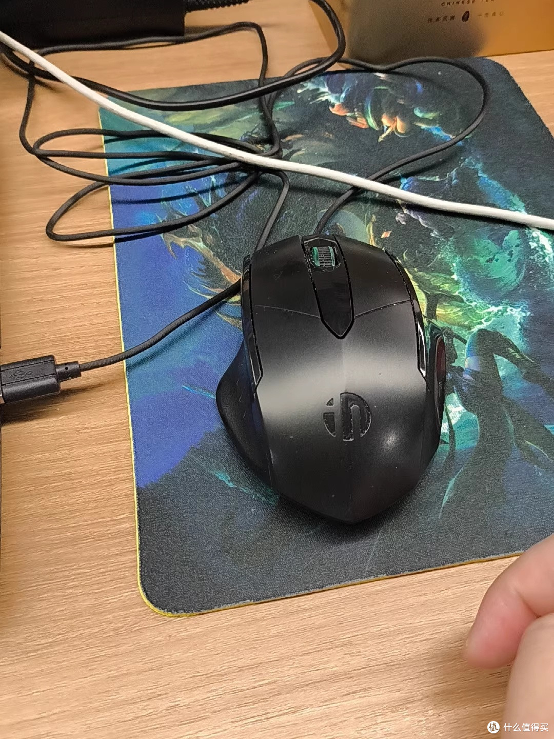 小手女生也能握得住！这只鼠标终于不会让我握得手酸了
