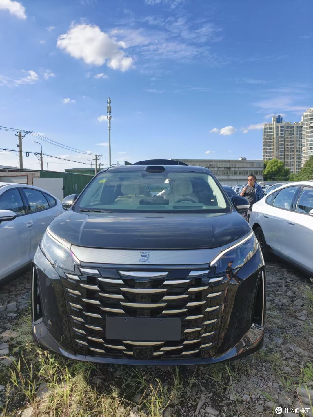 从Model 3到MPV:我带全家试驾4台车,卡在"舒适"和"安全"之间