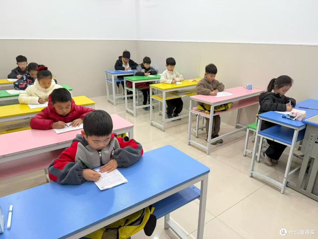 家长科普|练字纸、临摹纸和控笔本怎么选?先想清这4件事