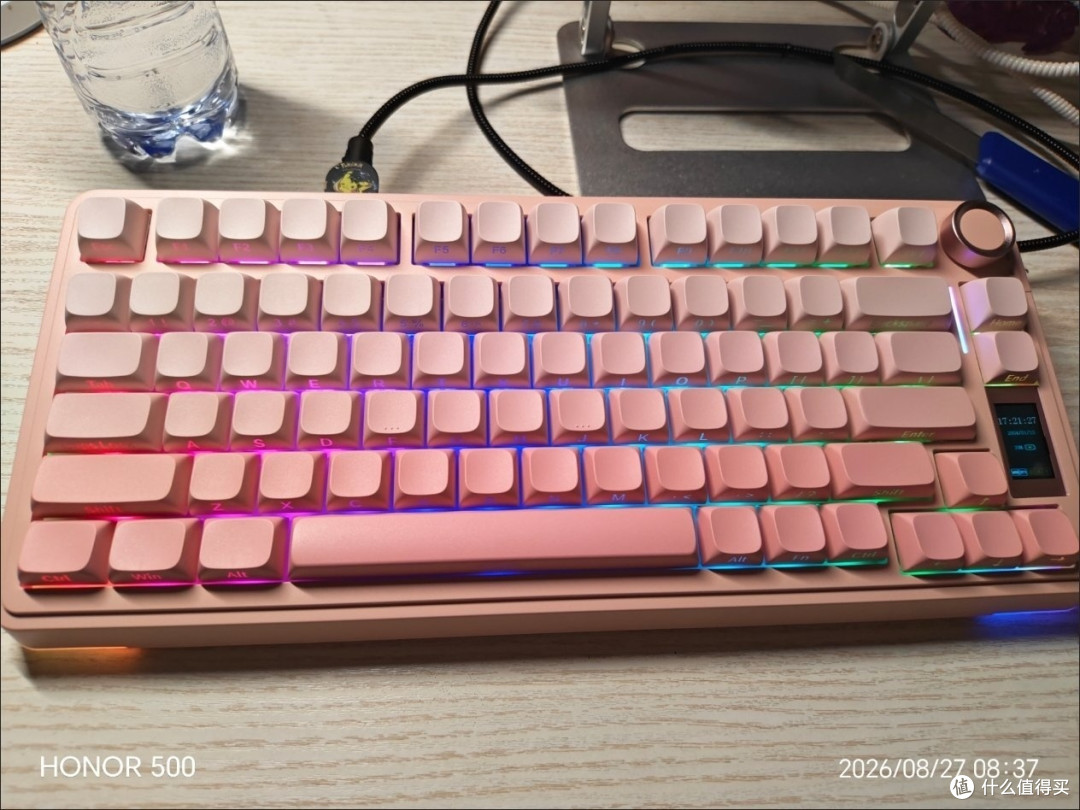 狼蛛S75 Pro：带屏三模客制化键盘，电竞办公两开花