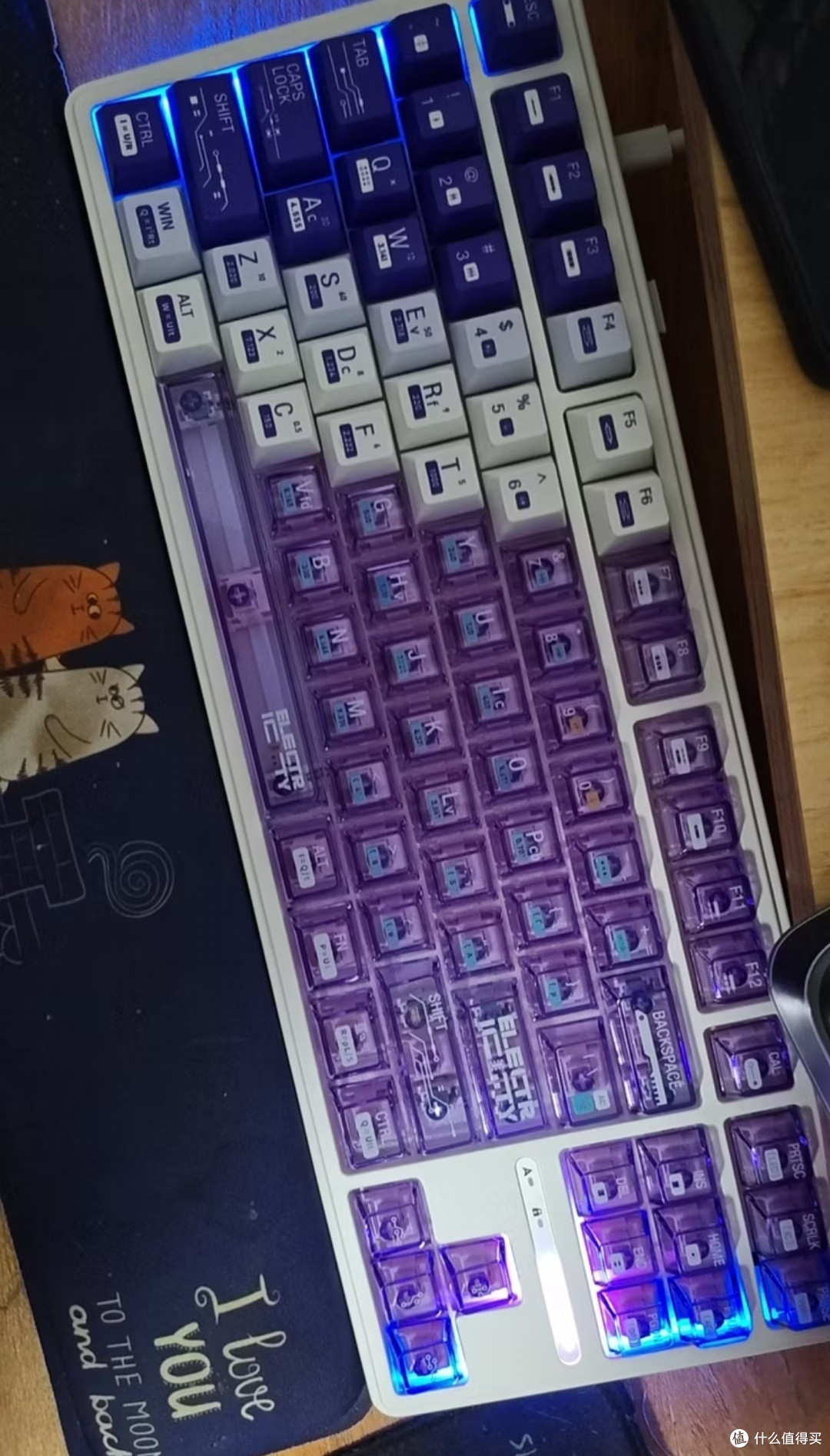 RK R87 Pro V2的樱诺轴V2