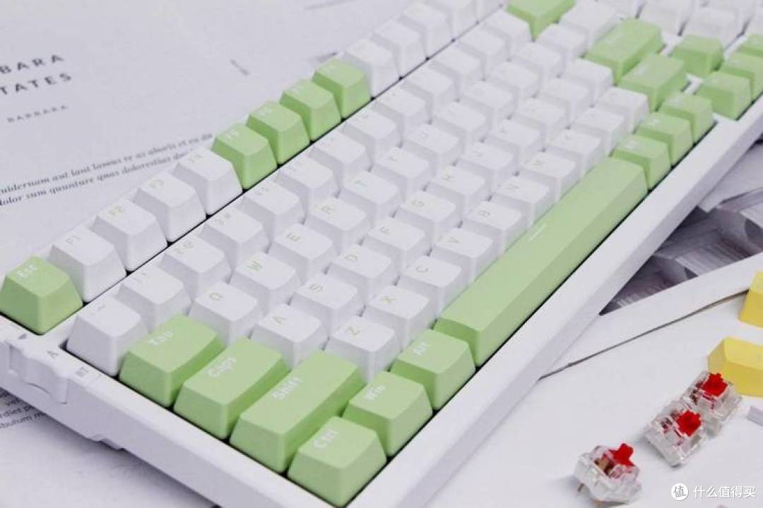 码字桌面一角