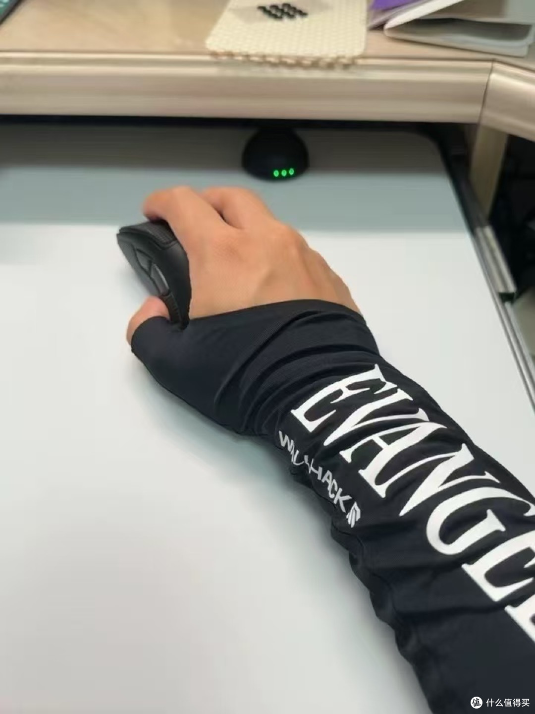 沃哈克飞袖玻璃垫，吃鸡甩狙不再偏移