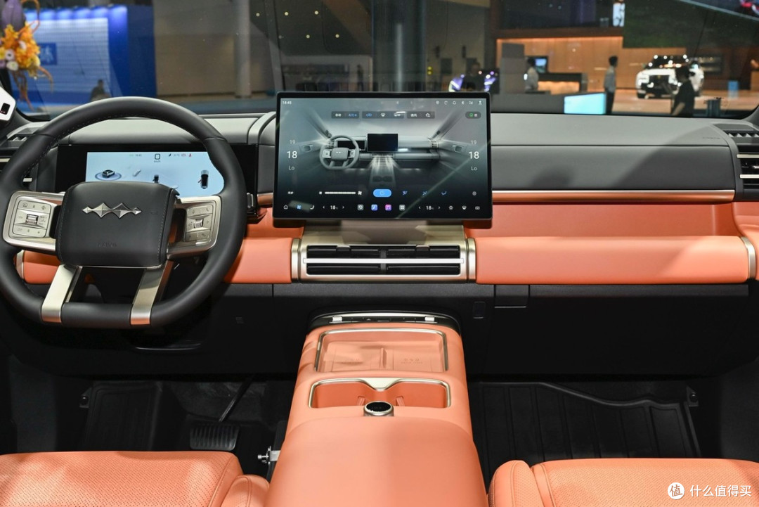 20万左右买方盒子SUV，这两款车能家用、能越野，还能当电车用