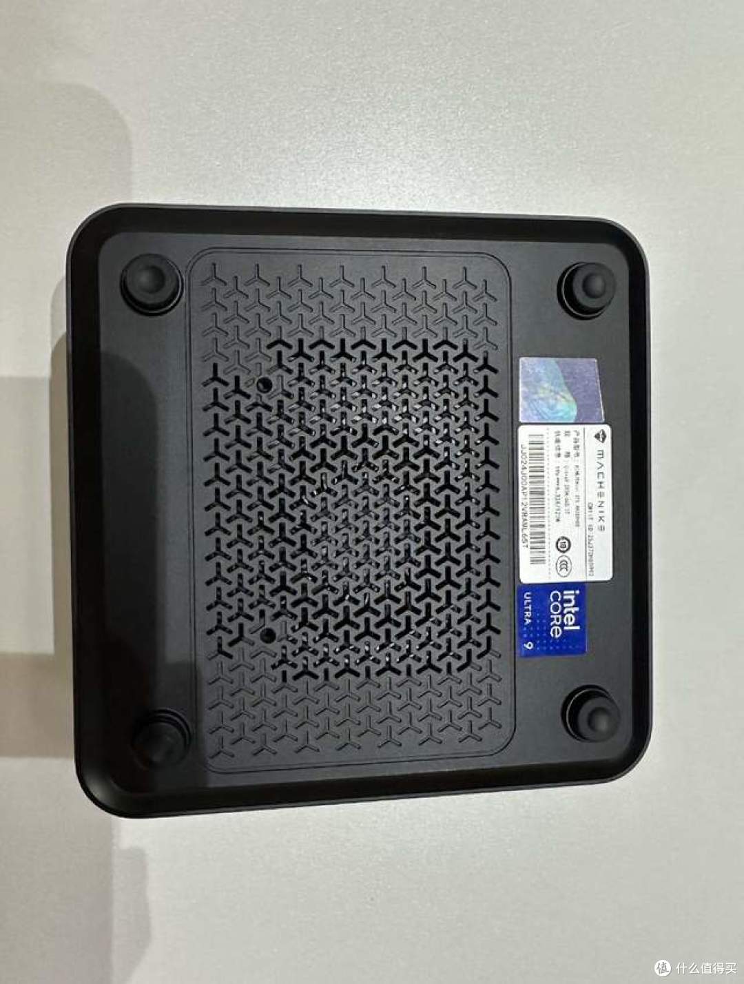 二手鱼塘惊现机械师GTS小主机!Ultra9 285H+32G+1T仅5299元