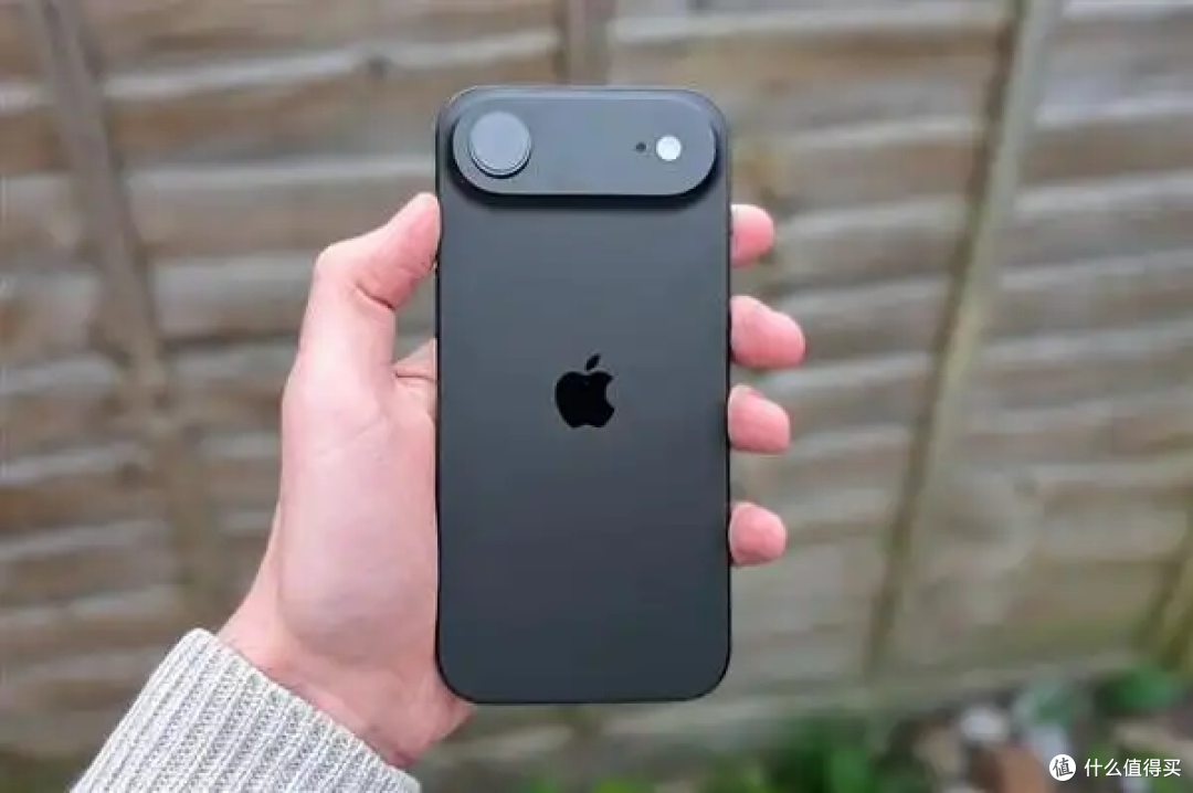 涨价 1300 元？iPhone18 标准版或将被 Air2 取代，还值得等吗？