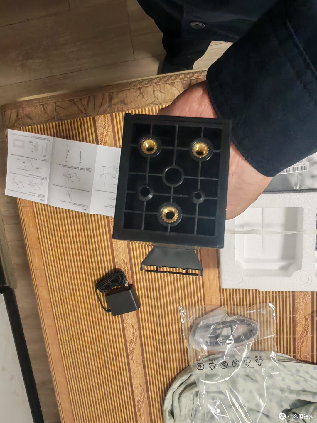 新买的红米23.8显示器
