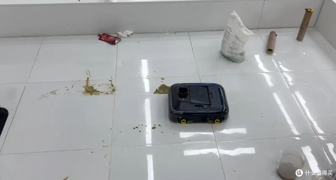 xLean TR1 双形态洗地机器人让我失眠了两晚,不是因为太想买