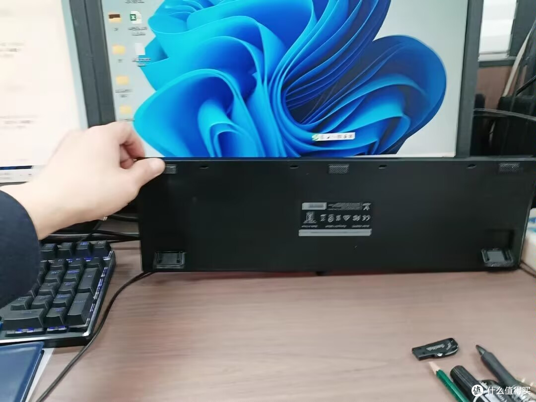 预算两百内闭眼入!这把机械键盘的耐用度我吹爆