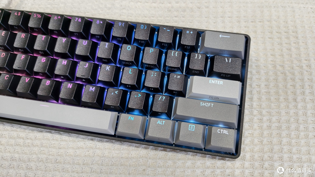 海盗船破浪者PRO MINI 60键盘体验：参数之外的坚守和取舍