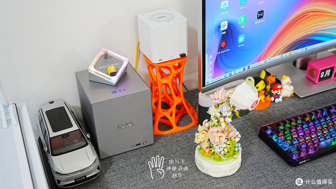 自带fnOS会员的零刻MEPro J5005四盘位版,更懂家庭存储的智能NAS