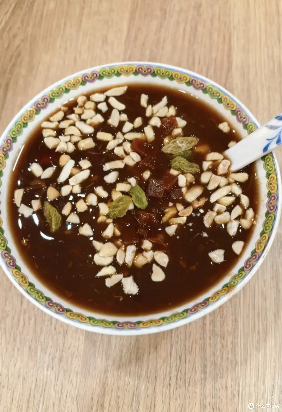 嘎嘎好吃!回民街逛到最后,就需要这么一碗解腻开胃的酸汤水饺