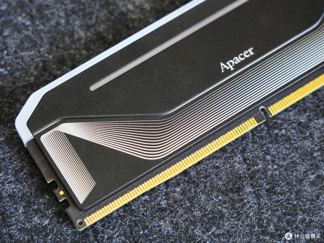 涨价时期的妥协:245k+5060Ti+双屏海景房机箱的装机方案