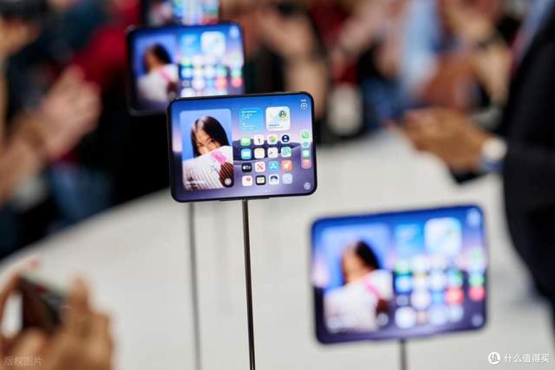 iPhone Duo翻车！不支持微信平板模式，双微信号也不行，果粉怒了