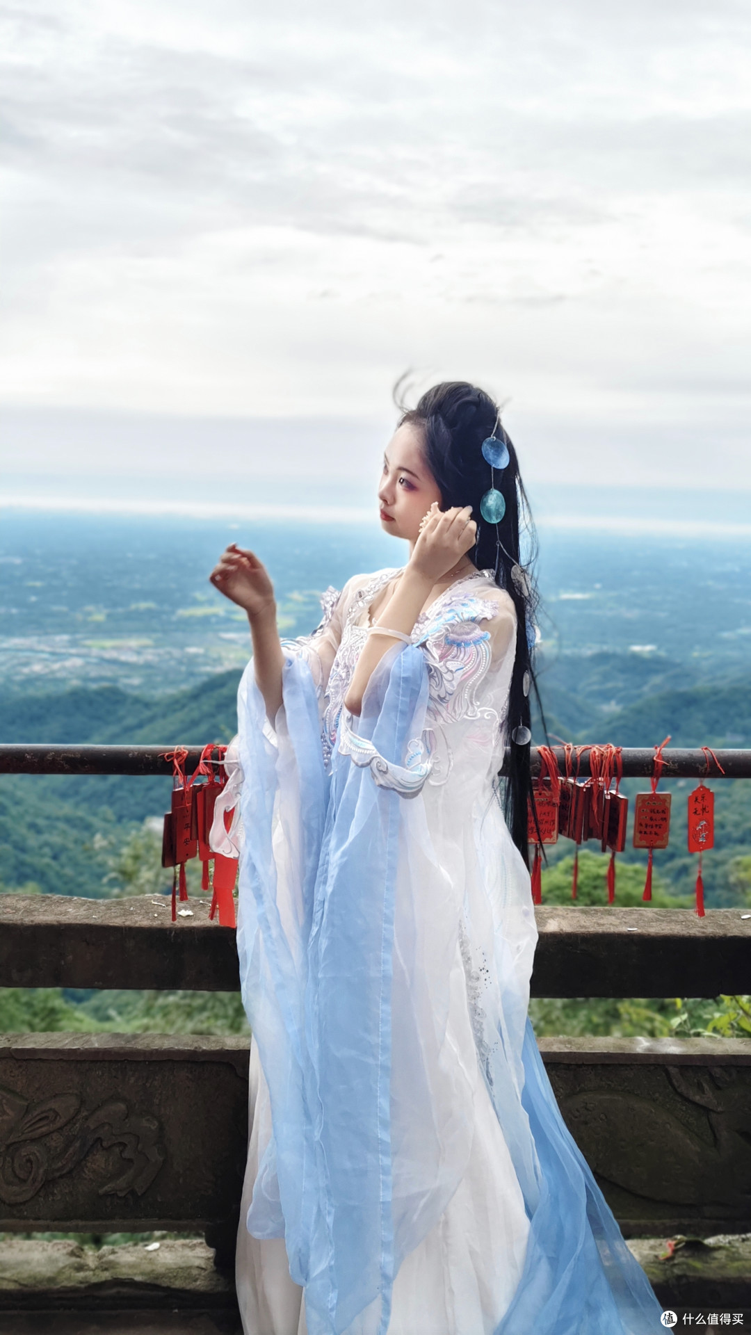 十二深衣・汐幔|一袭蓝白仙袂,赴一场山水古意之约