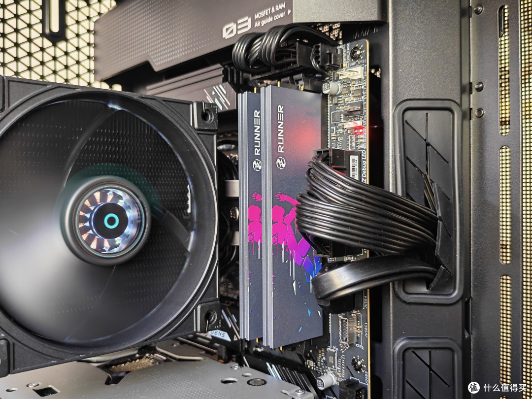 千元级神板——微星Z890 GAMING PLUS WIFI6E办公、游戏全能打