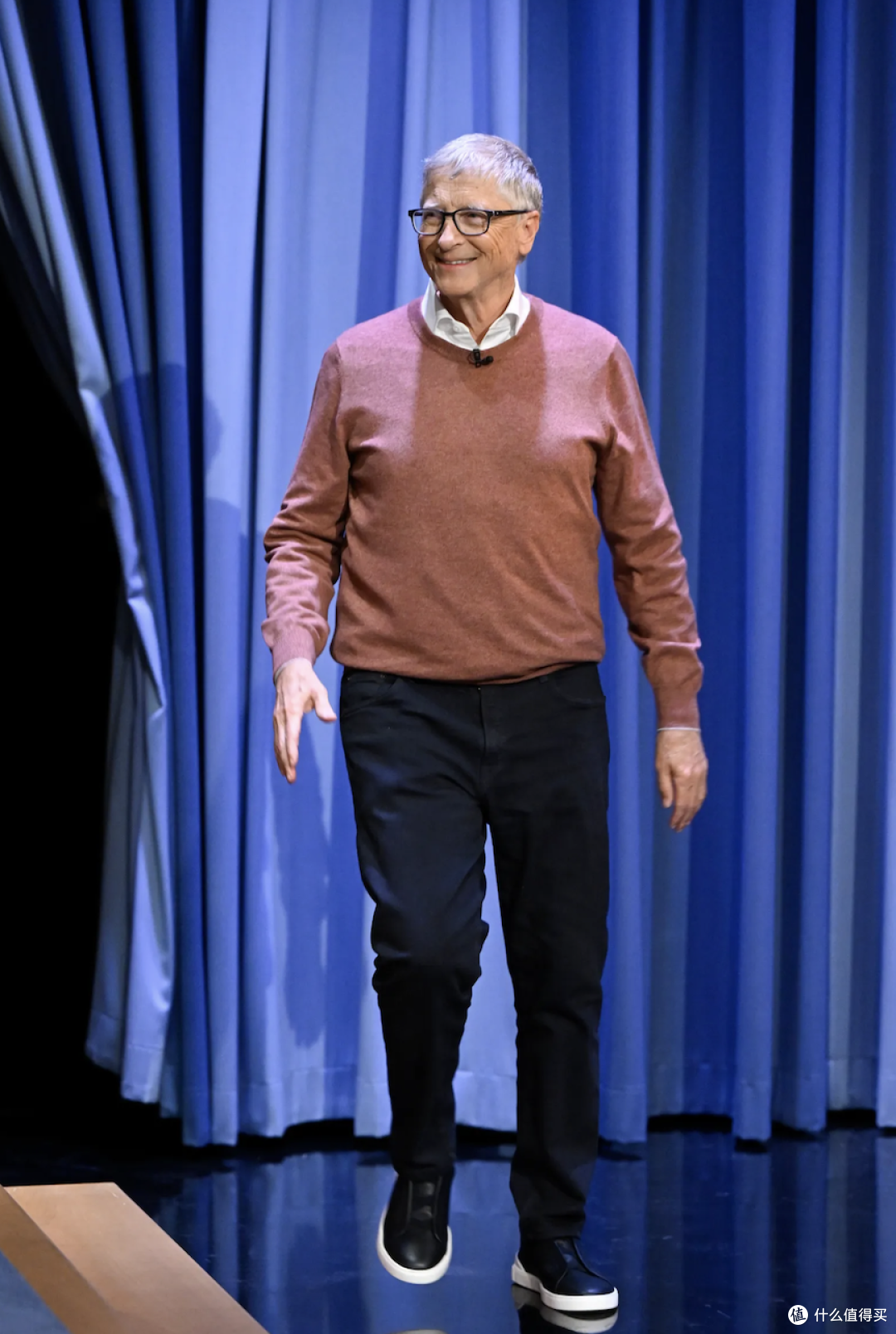 1万块买双没Logo的鞋？库克、苹果新CEO都在穿，杰尼亚的“XXX鞋”是智商税还是真香？