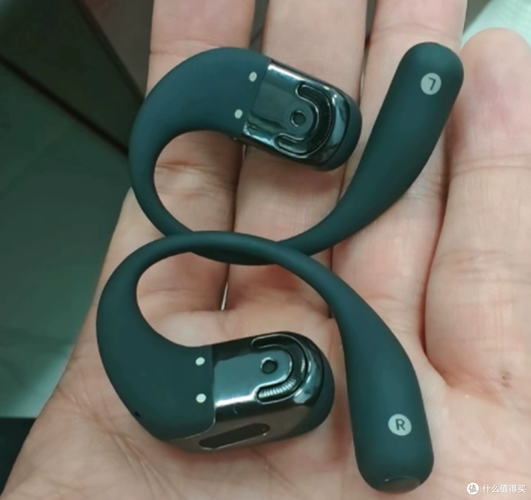 开放式耳机怎么选?耳挂款才是性价比之选