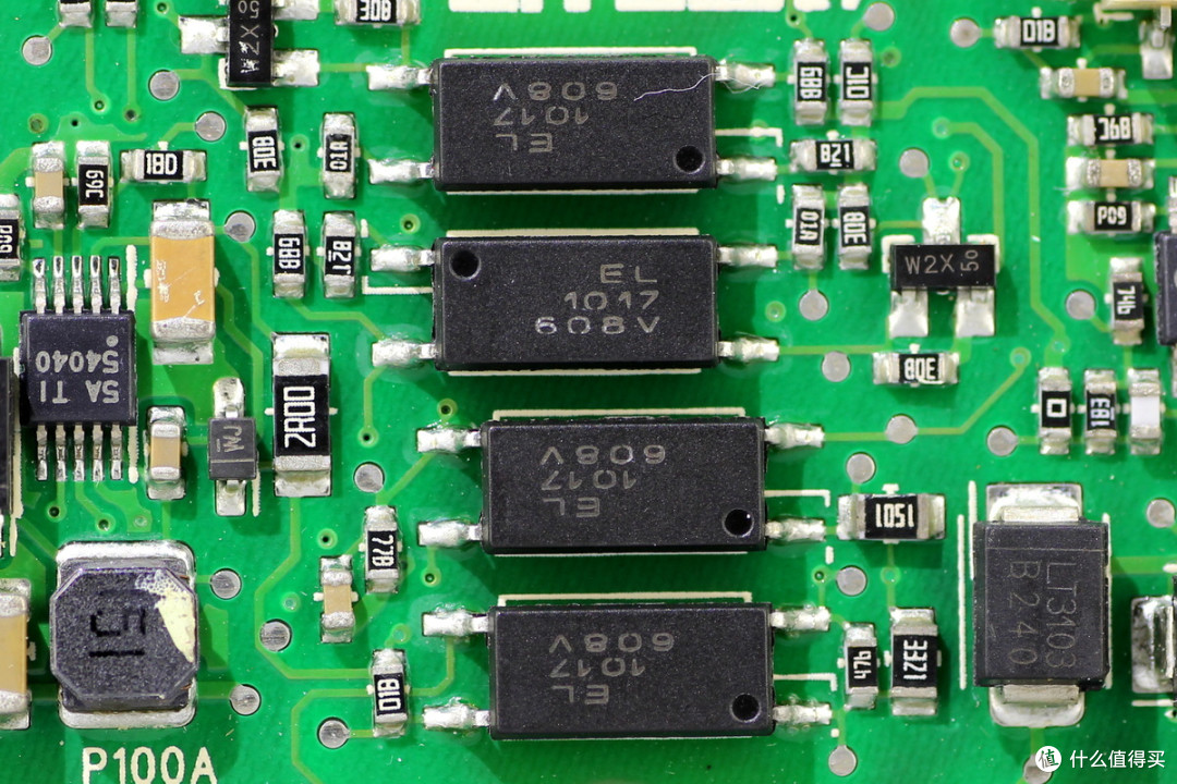 支持N+1冗余并联，光宝550W服务器电源拆解