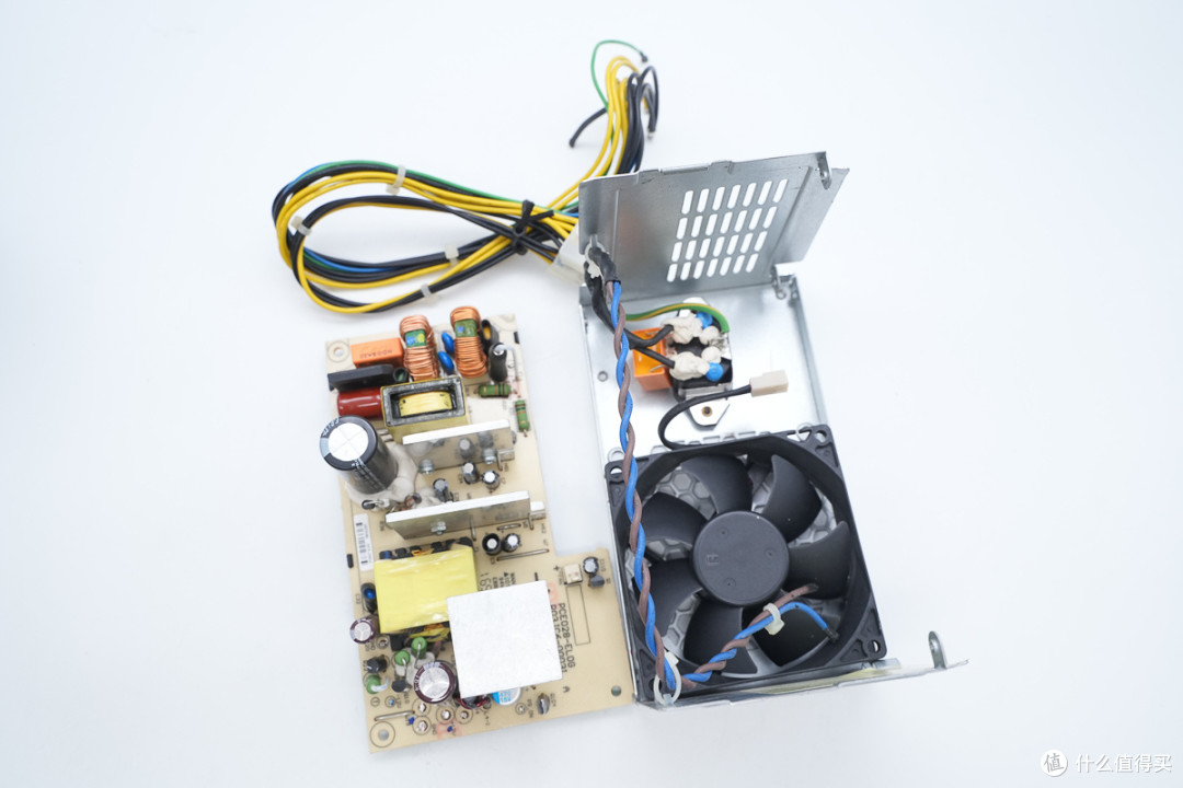 美国电源芯片大厂方案加持，康舒180W PC电源拆解