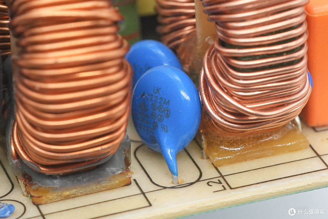 美国电源芯片大厂方案加持，康舒180W PC电源拆解